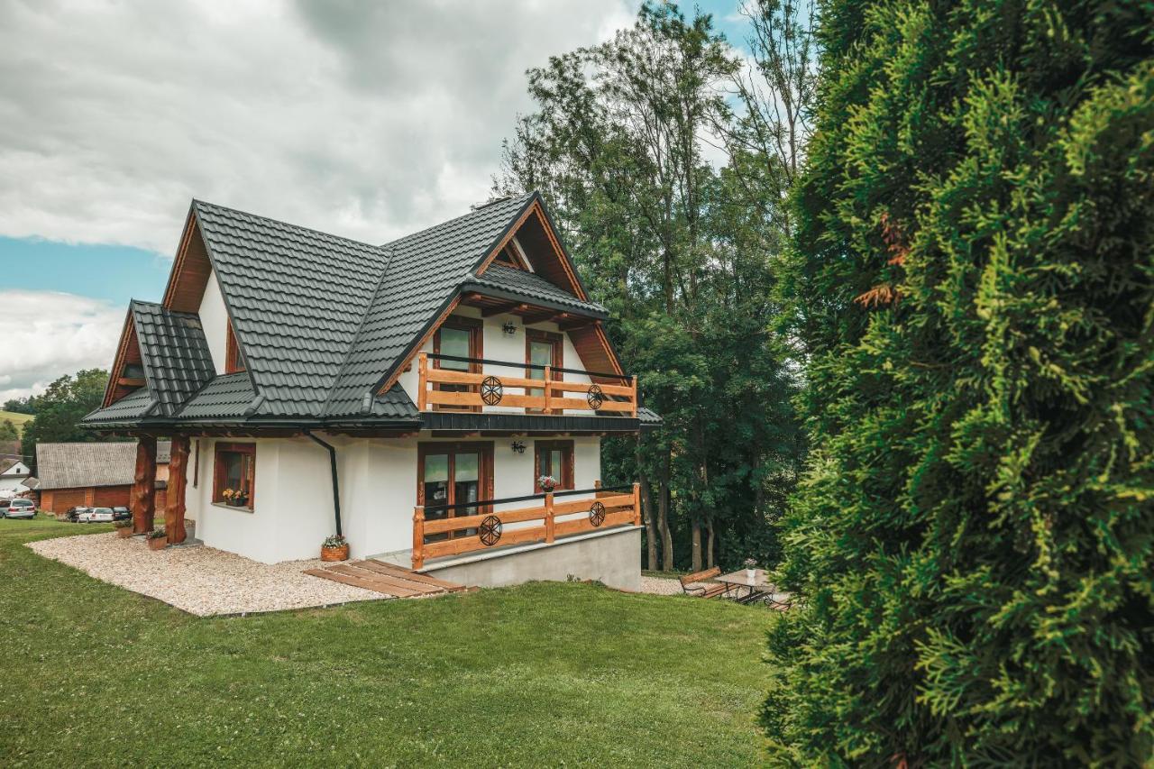 Toporowe Izby Groń Екстериор снимка